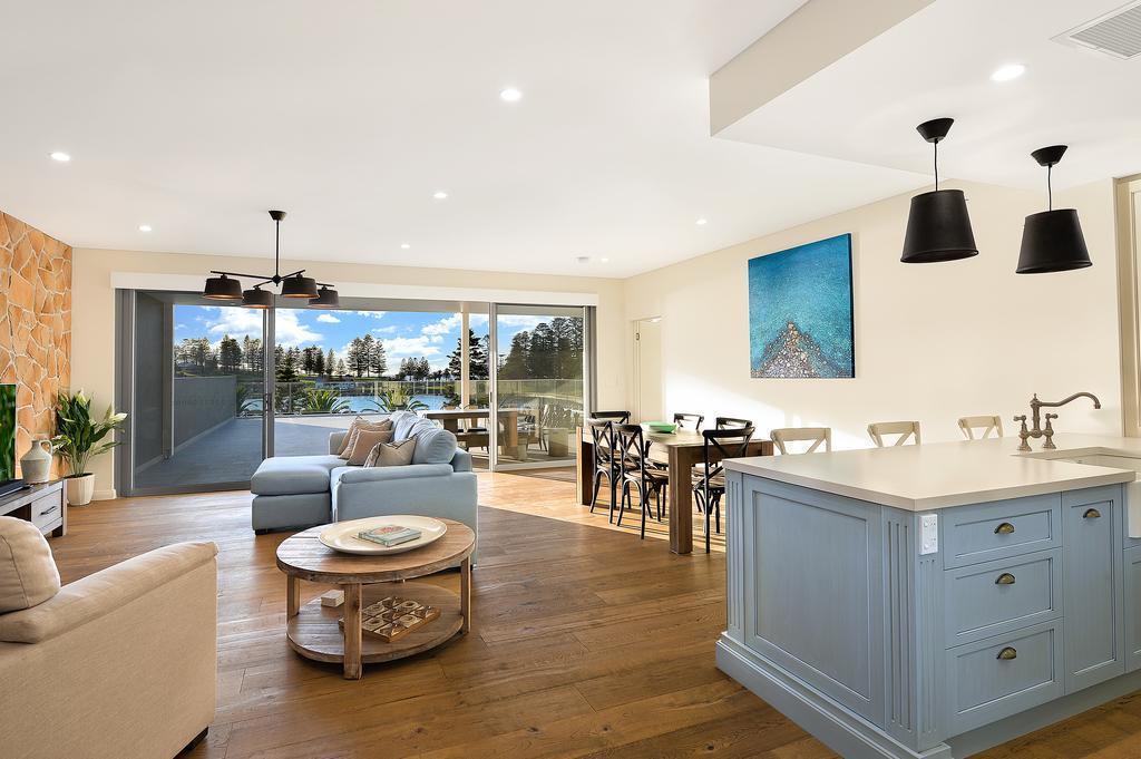Апартаменты Belle Vue- Penthouse At Black Beach Киама Экстерьер фото